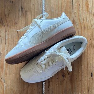 Puma Cream and Gum Low-Top Sneakers